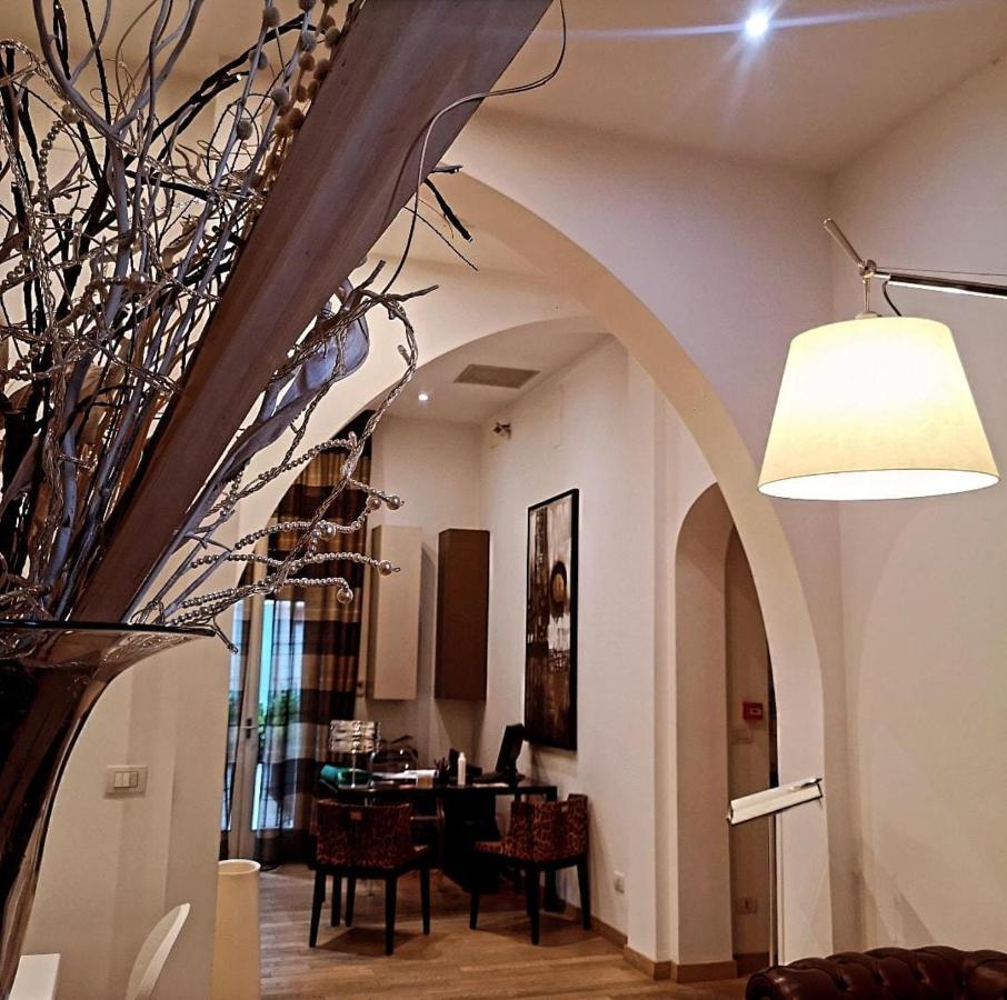 Suite 70 Luxury Collection เรจโจ ดี คาลาเบีย ภายนอก รูปภาพ